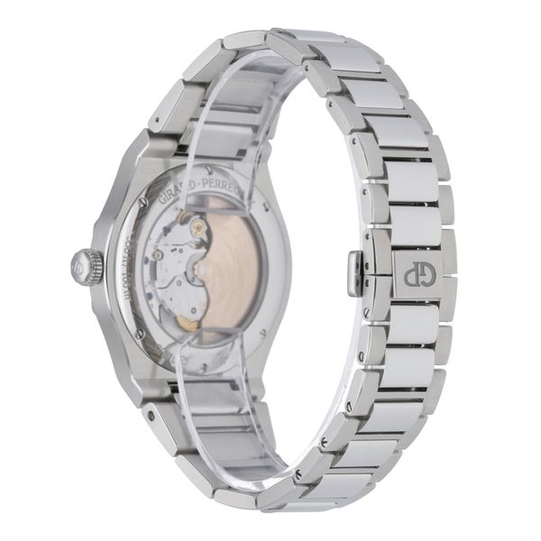 Girard Perregaux Laureato 81005-11-3460-1CM